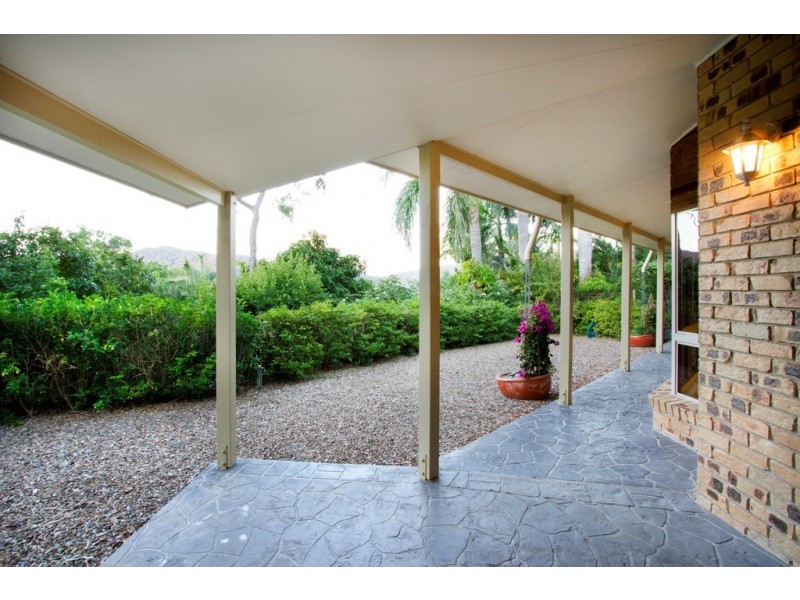 2 Muruk Crescent, Jubilee Pocket QLD 4802