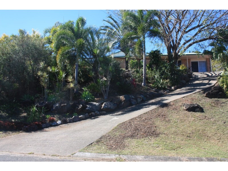 33 South Molle Blvd, Cannonvale QLD 4802