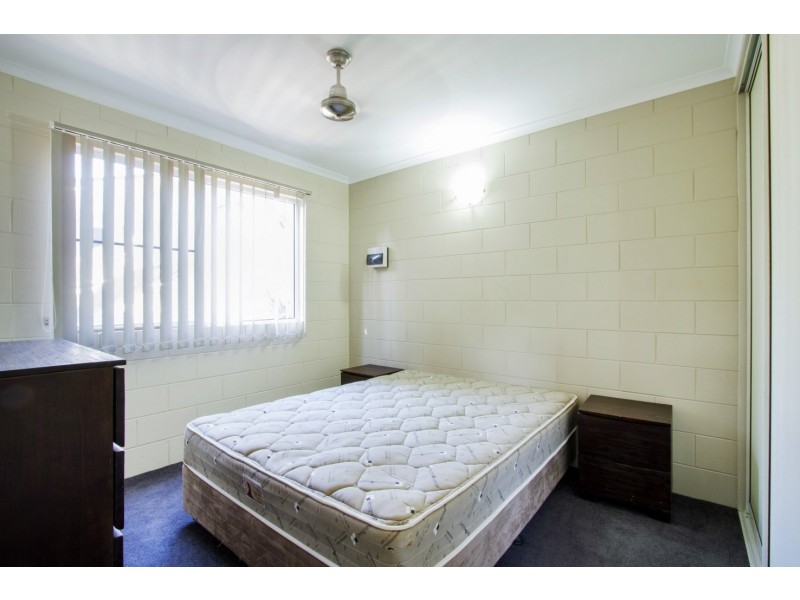 7/14 Island Drive, Cannonvale QLD 4802