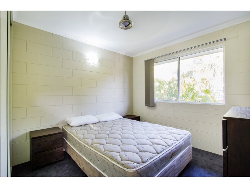 7/14 Island Drive, Cannonvale QLD 4802