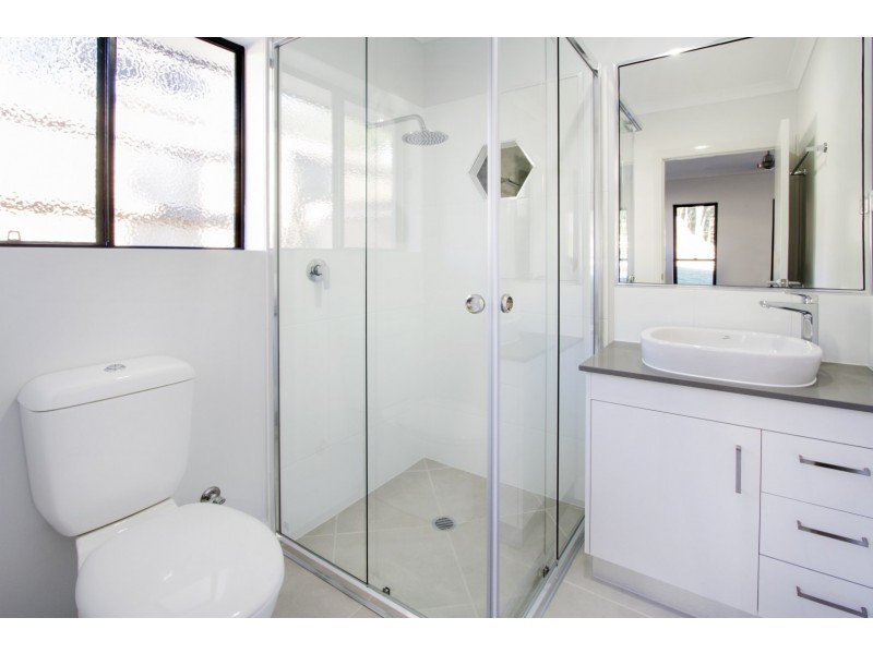 4/13 Border Drive, Cannonvale QLD 4802