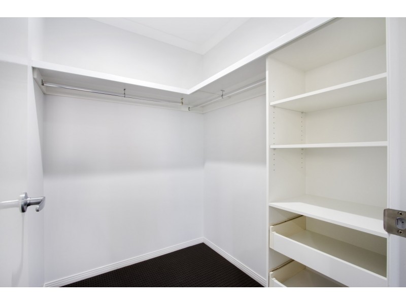 4/13 Border Drive, Cannonvale QLD 4802