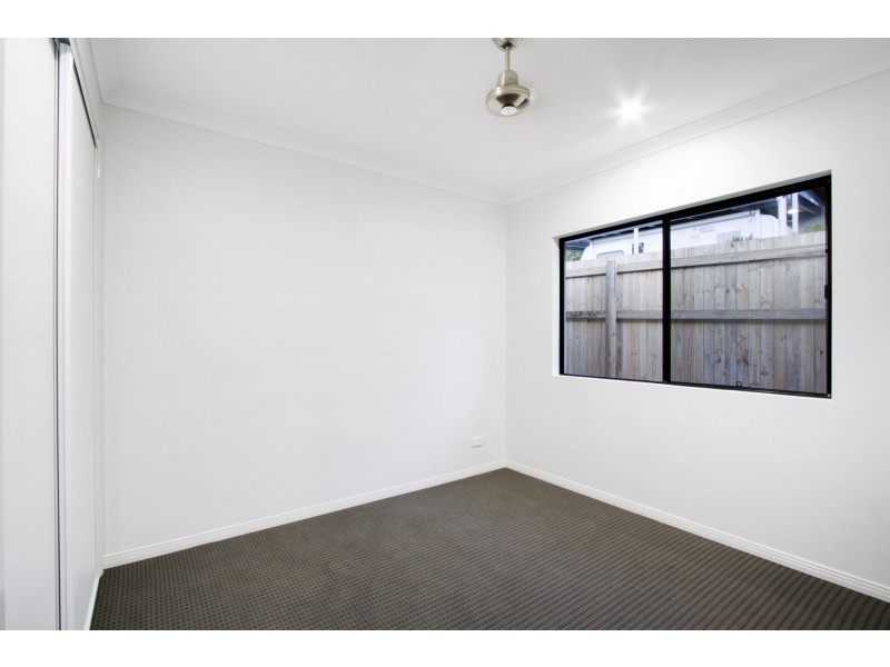 4/13 Border Drive, Cannonvale QLD 4802