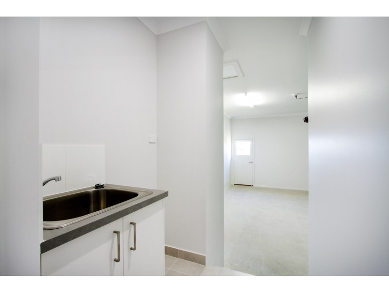 4/13 Border Drive, Cannonvale QLD 4802