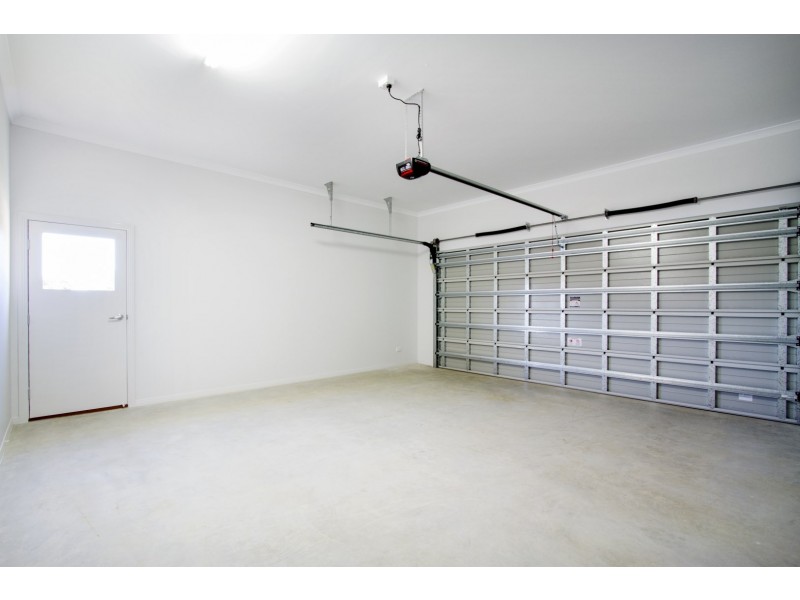 4/13 Border Drive, Cannonvale QLD 4802