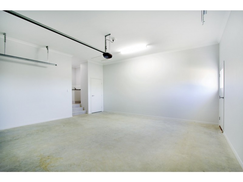 4/13 Border Drive, Cannonvale QLD 4802