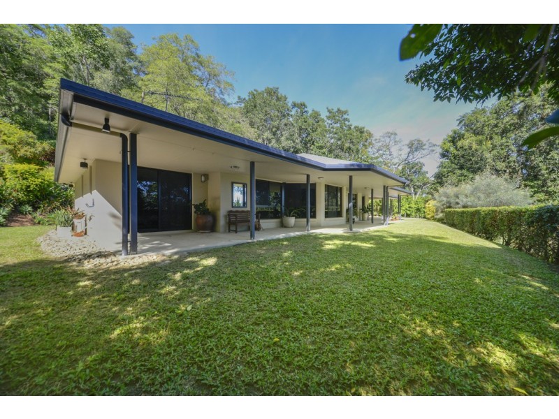 45 Kookaburra Drive, Cannonvale QLD 4802