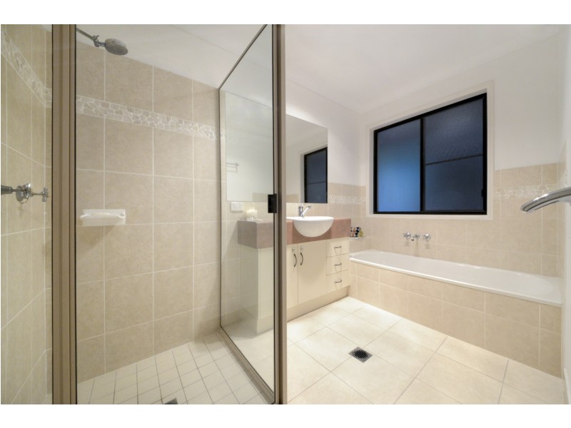 45 Kookaburra Drive, Cannonvale QLD 4802