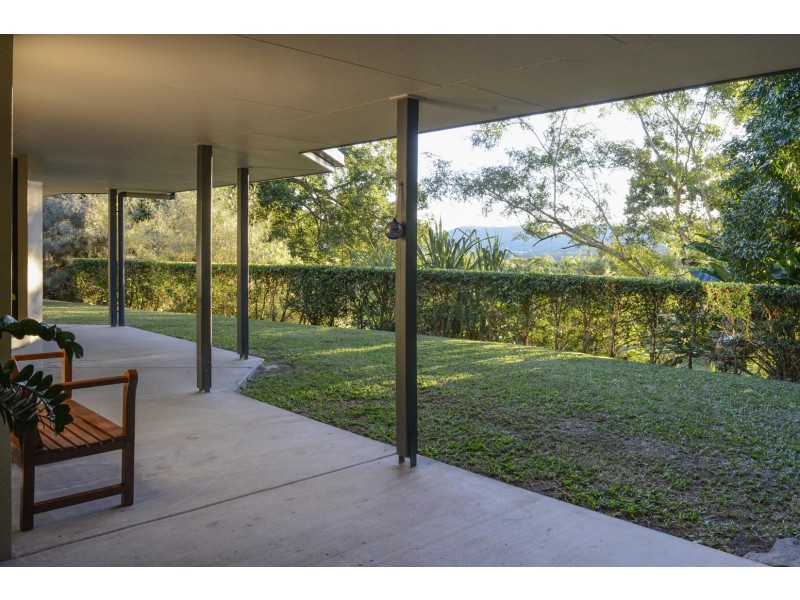 45 Kookaburra Drive, Cannonvale QLD 4802