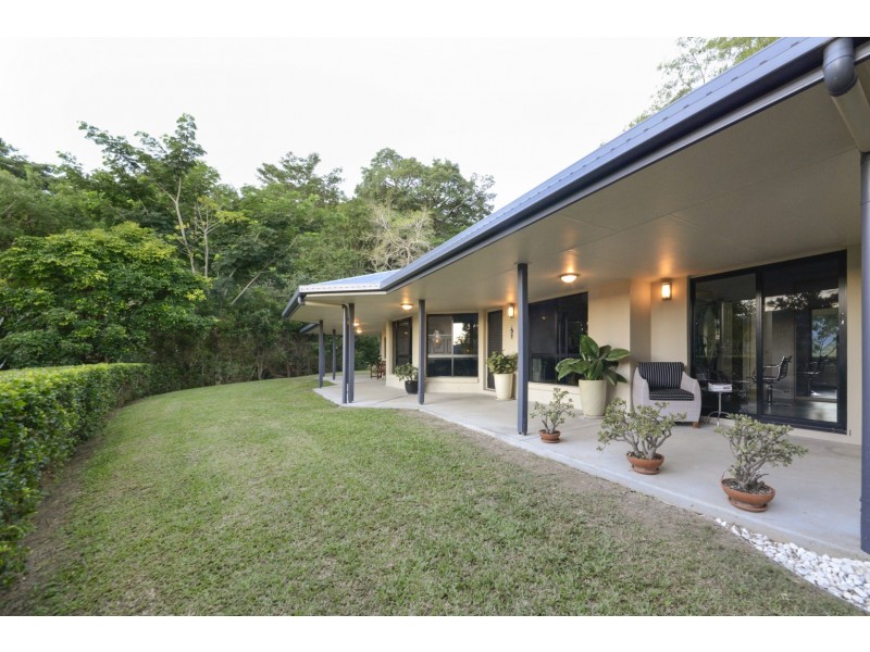 45 Kookaburra Drive, Cannonvale QLD 4802