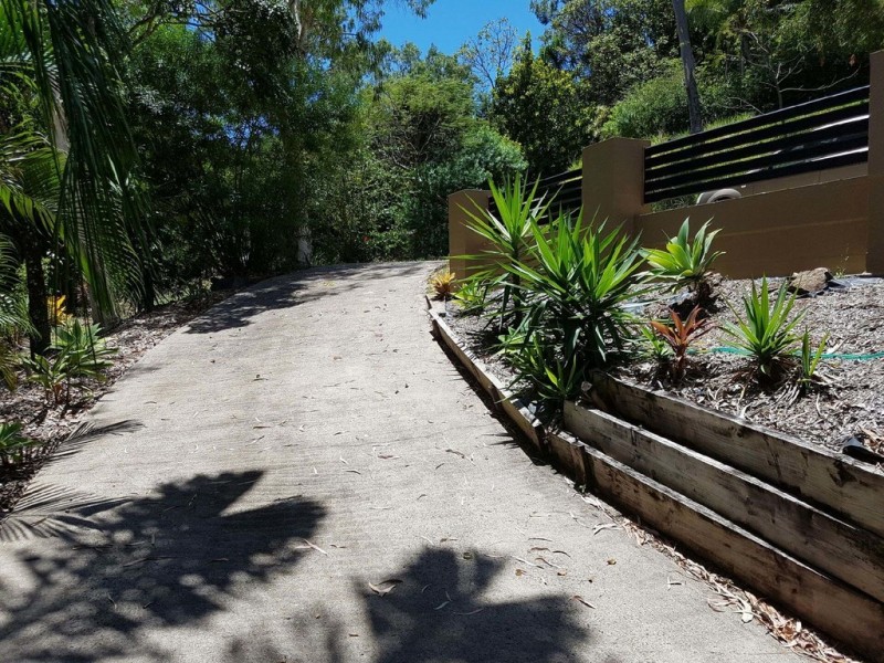 1/8 Warruga Street, Cannonvale QLD 4802