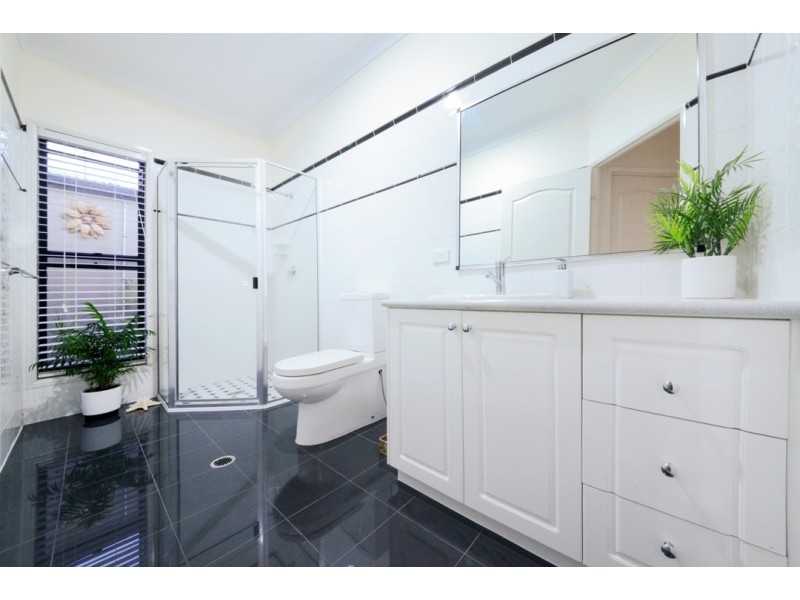 52 Valley Drive, Cannonvale QLD 4802