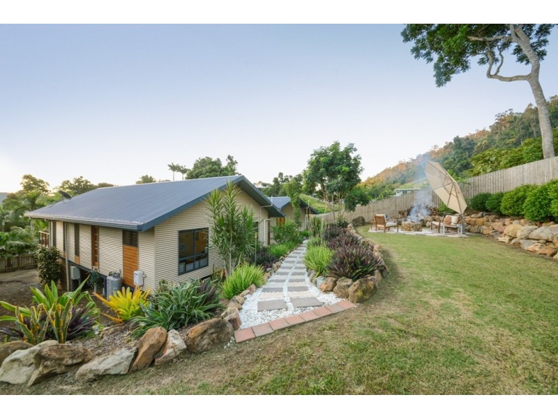 48 Eshelby Drive, Cannonvale QLD 4802