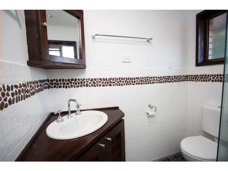 11/20 Pandanus Drive, Cannonvale QLD 4802