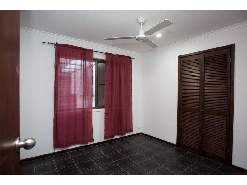 11/20 Pandanus Drive, Cannonvale QLD 4802