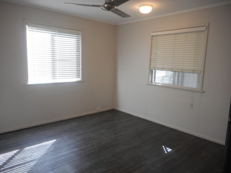 12 Schnapper Street, Cannonvale QLD 4802