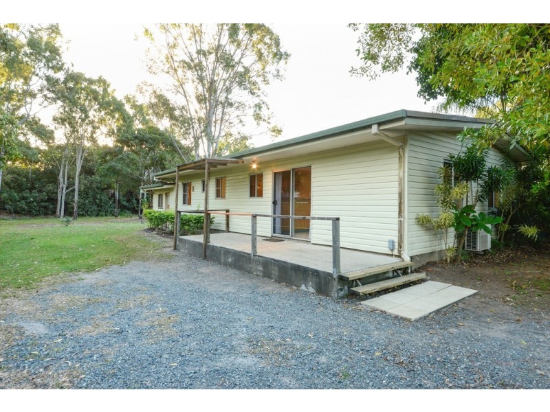 2 Picaninni Close, Cannonvale QLD 4802