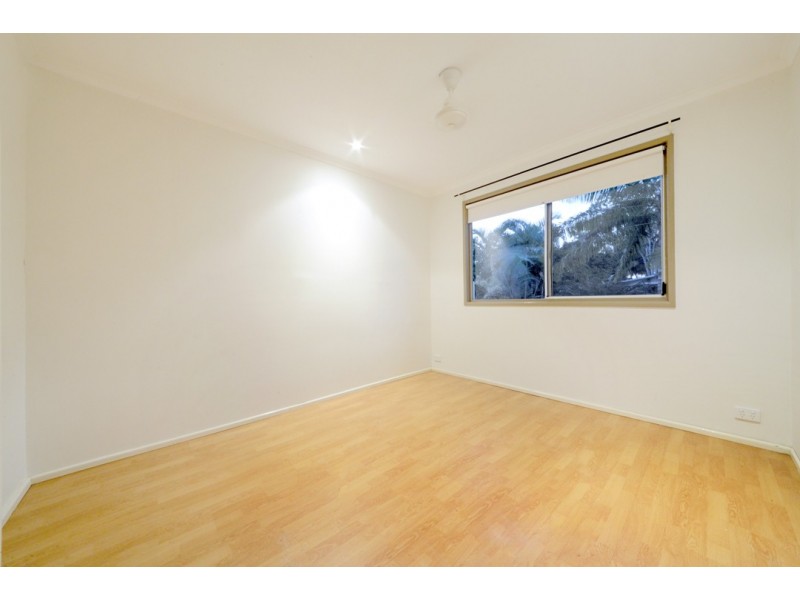 2 Picaninni Close, Cannonvale QLD 4802