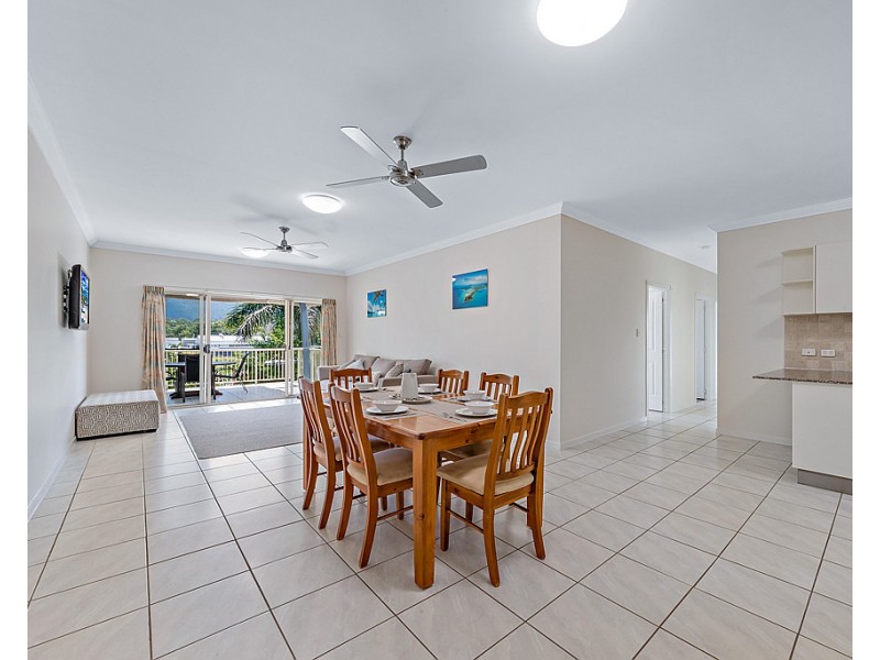 64/21 Shute Harbour Rd, Cannonvale QLD 4802