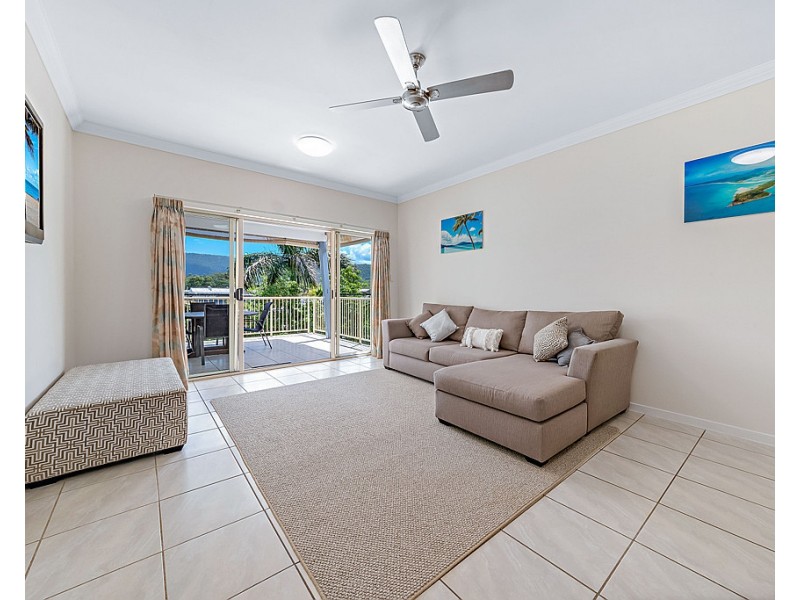 64/21 Shute Harbour Rd, Cannonvale QLD 4802