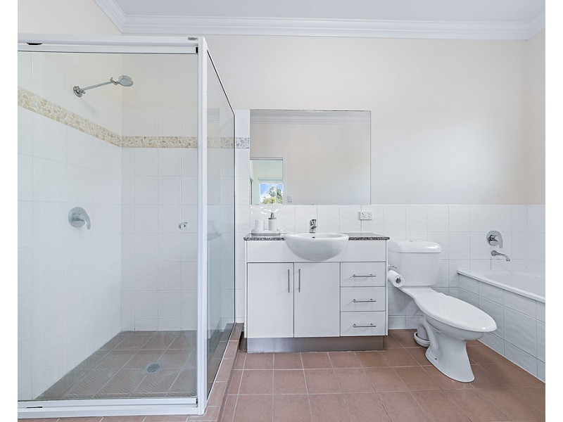 64/21 Shute Harbour Rd, Cannonvale QLD 4802