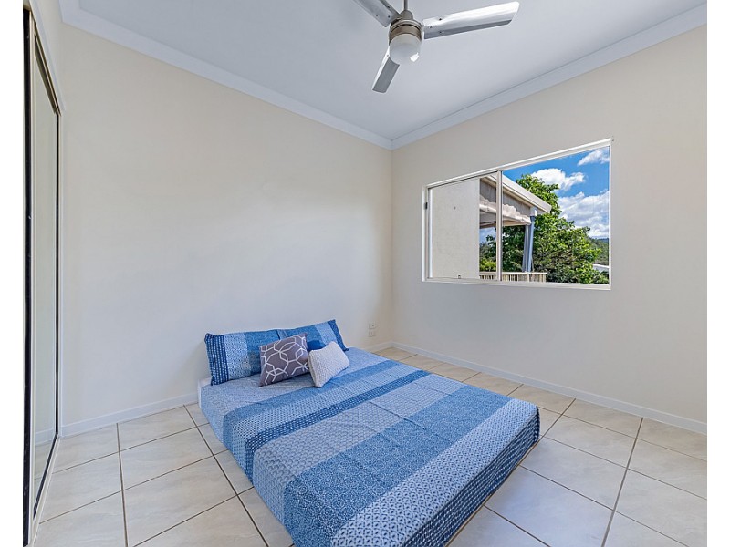 64/21 Shute Harbour Rd, Cannonvale QLD 4802