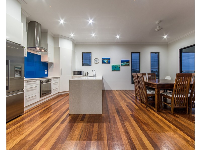 49 Beth Court, Cannonvale QLD 4802