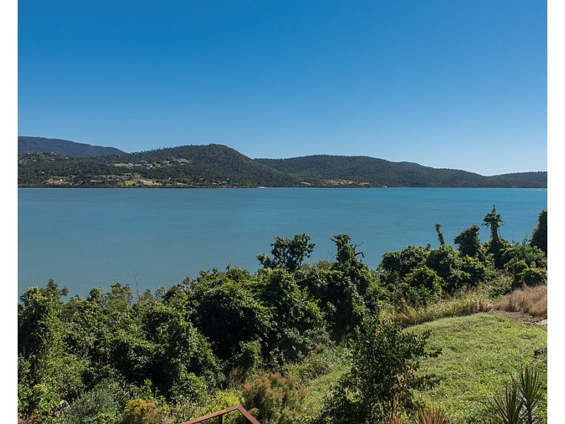 49 Beth Court, Cannonvale QLD 4802