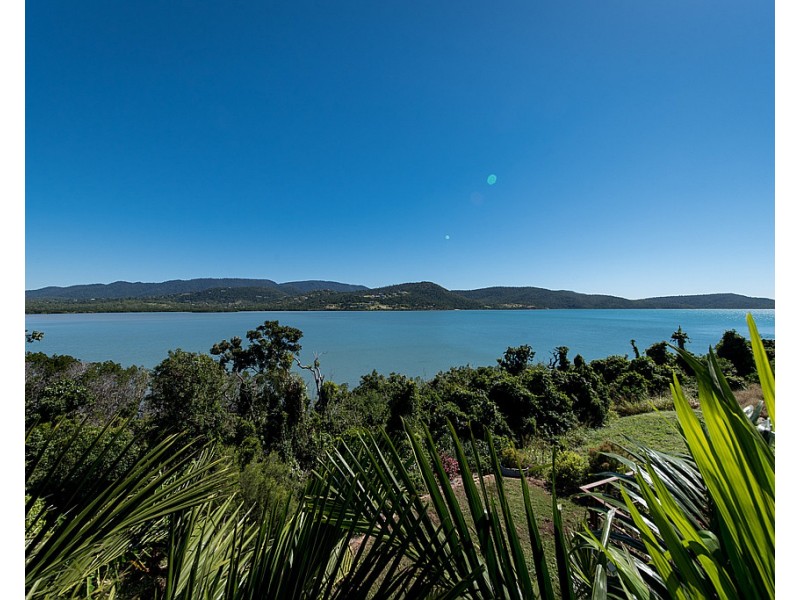 49 Beth Court, Cannonvale QLD 4802