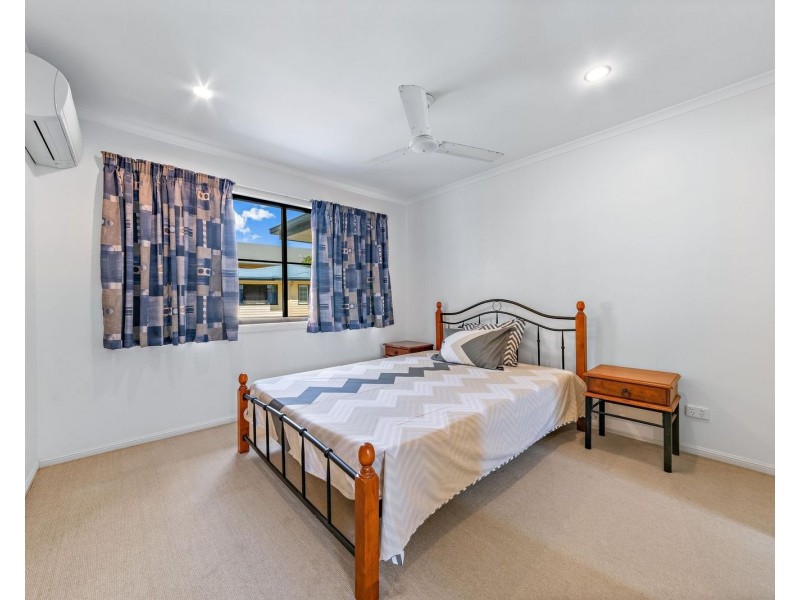 22/16 Beach Road, Cannonvale QLD 4802