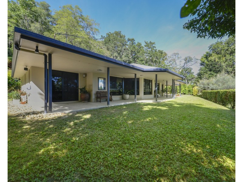 45 Kookaburra Drive, Cannonvale QLD 4802