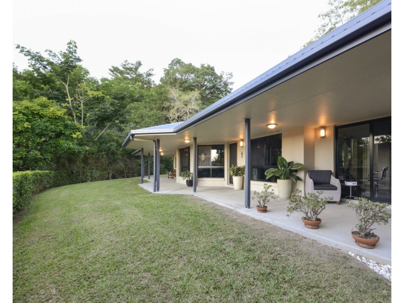 45 Kookaburra Drive, Cannonvale QLD 4802
