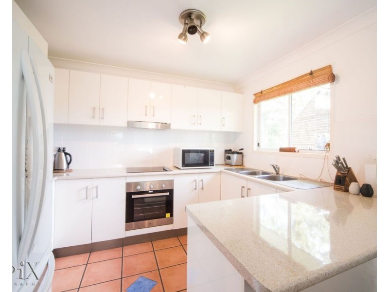 11 Wambiri Street, Cannonvale QLD 4802