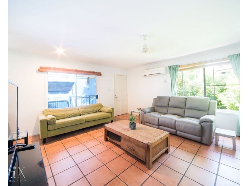 11 Wambiri Street, Cannonvale QLD 4802