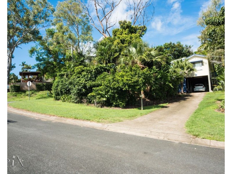 11 Wambiri Street, Cannonvale QLD 4802