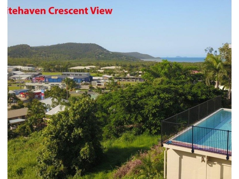 14 Whitehaven Crescent, Cannonvale QLD 4802