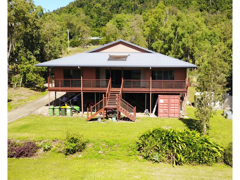 8 Mount Marlow Rise, Mount Marlow QLD 4800