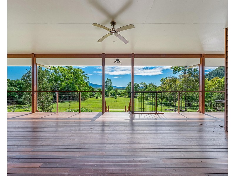 8 Mount Marlow Rise, Mount Marlow QLD 4800