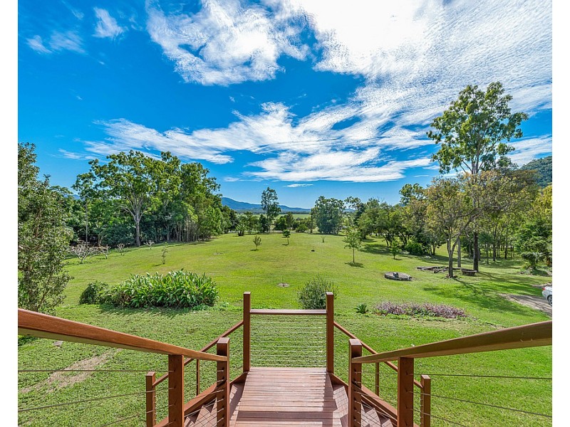 8 Mount Marlow Rise, Mount Marlow QLD 4800