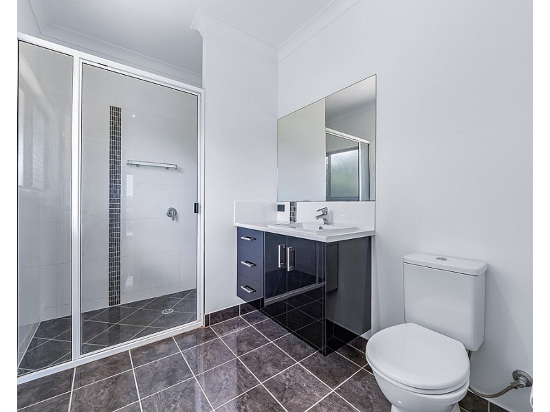 8 Mount Marlow Rise, Mount Marlow QLD 4800