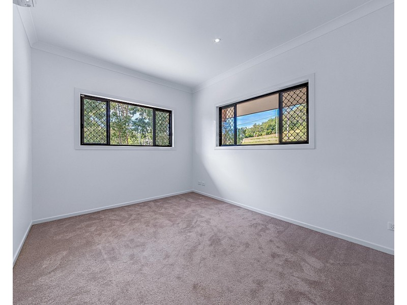 8 Mount Marlow Rise, Mount Marlow QLD 4800