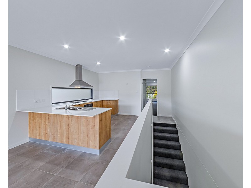 41/20 Altmann Avenue, Cannonvale QLD 4802