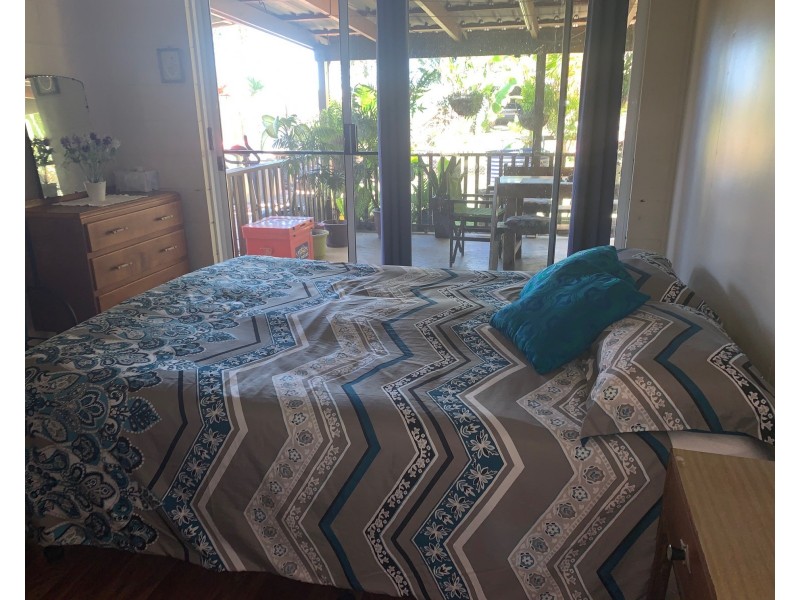 17 Bundesen Avenue, Midge Point QLD 4799