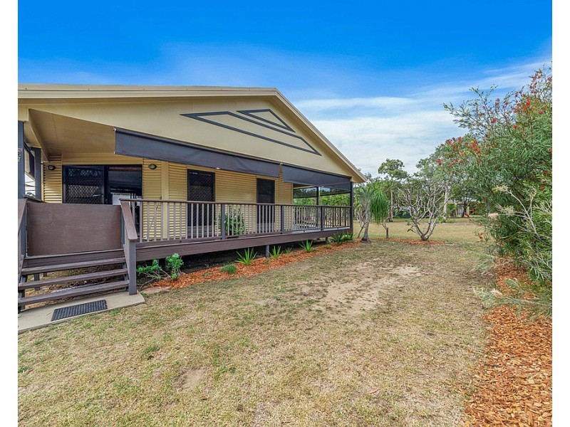 67 Pioneer Drive, Dingo Beach QLD 4800