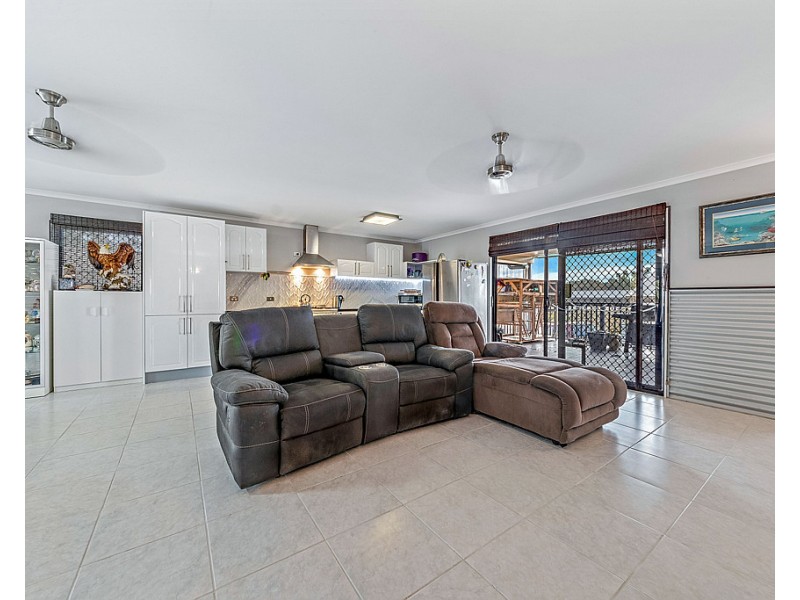 67 Pioneer Drive, Dingo Beach QLD 4800