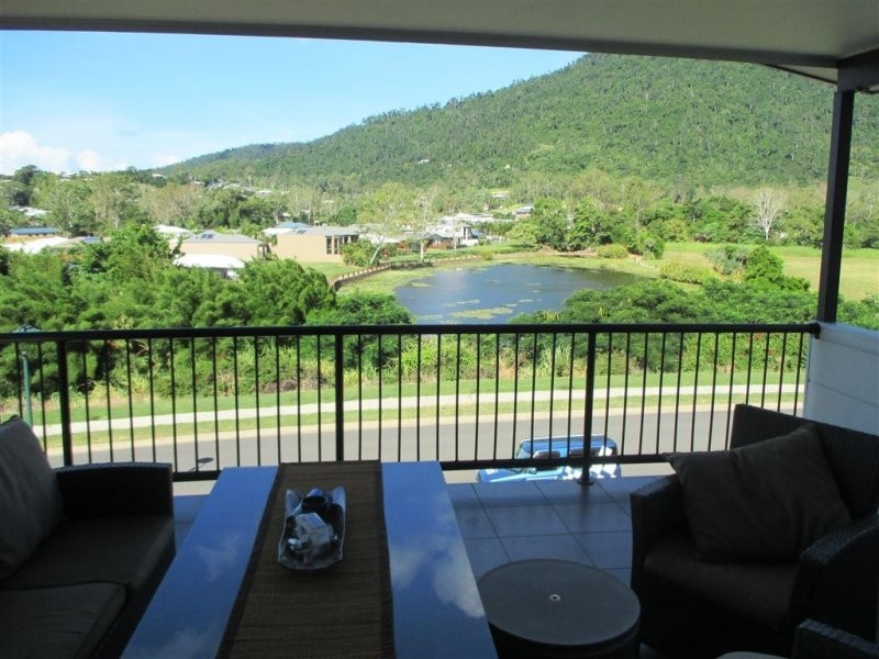 6 Parker Road, Cannonvale QLD 4802