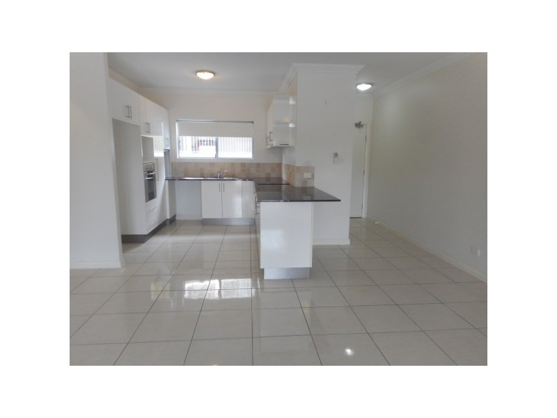 30/7 Deloraine Close, Cannonvale QLD 4802