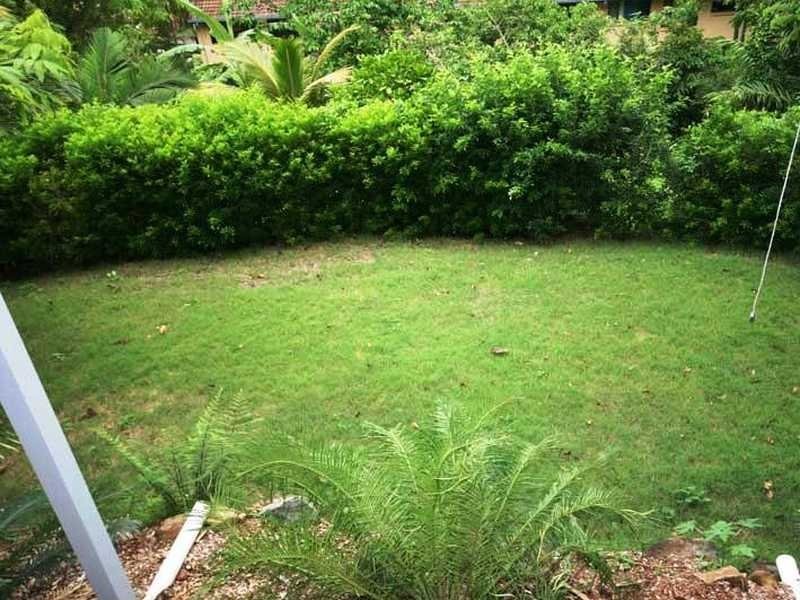 5 Woodwark Crescent, Cannonvale QLD 4802