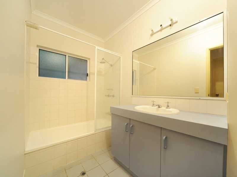 Unit 11/9 Erromango Drive, Jubilee Pocket QLD 4802