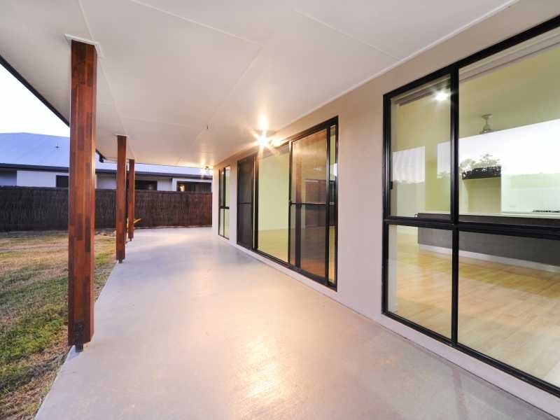 3 Waite Creek Court, Cannonvale QLD 4802
